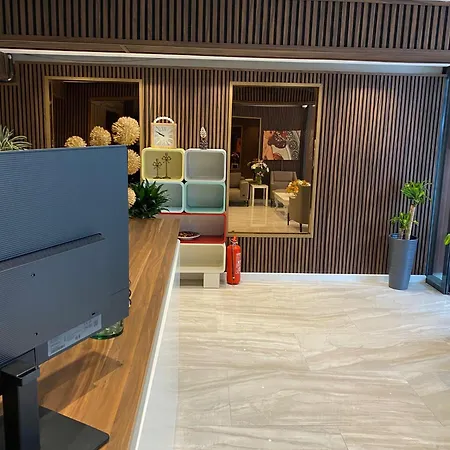 Hotel Nevv *